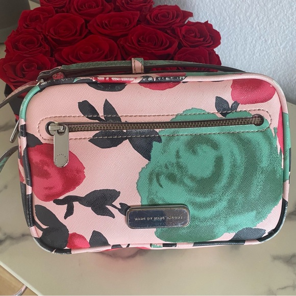 Marc by Marc Jacobs Multicolor Leather Jerrie Rose Sally Crossbody Bag - Picture 2 of 11